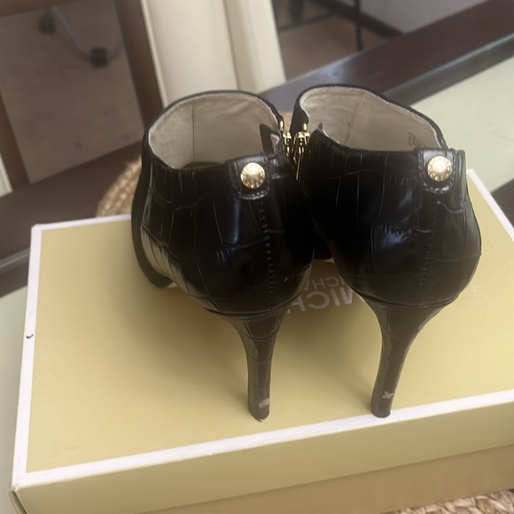 Michael Kors Bootie - Picture 8 of 8